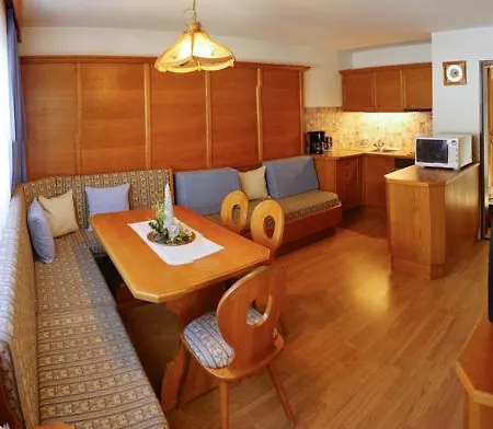 Ferienwohnung Pfeifer Apartament Neustift im Stubaital